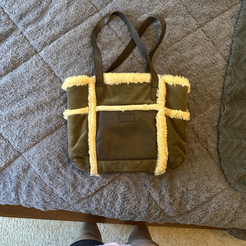 UGG Vintage Suede Olive Tote